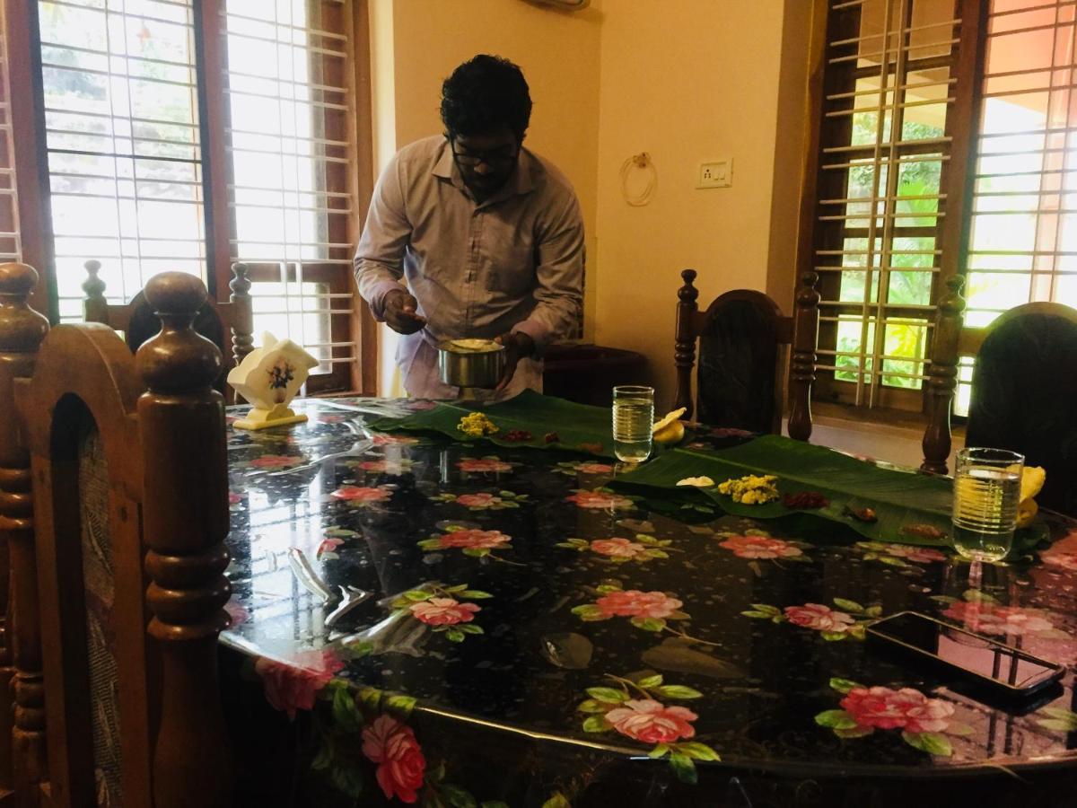 Ganesh House Ayurveda Homestay Kovalam Eksteriør bilde